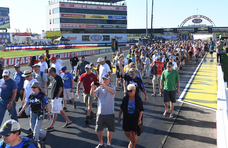 trackwalk.jpg