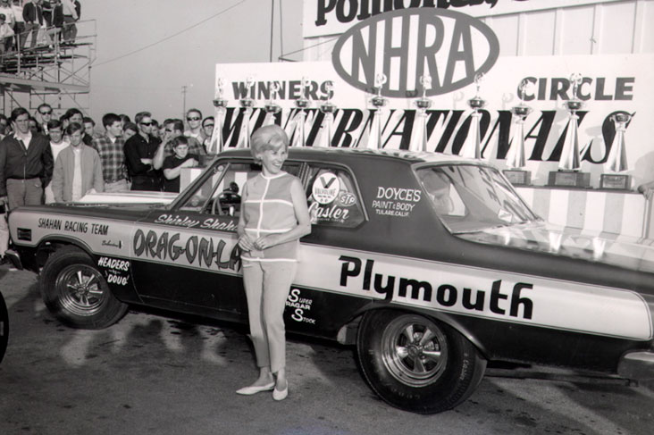 Shirley Shahan in 1966 Winternationals winner's circle