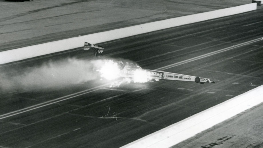 Kenny Bernstein crashes at the 1993 Winternationals