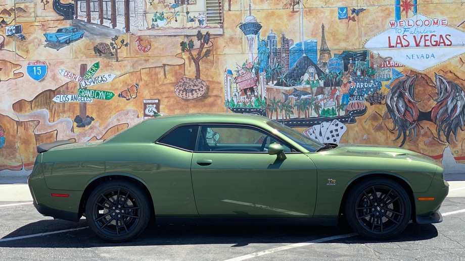 Dodge Challenger