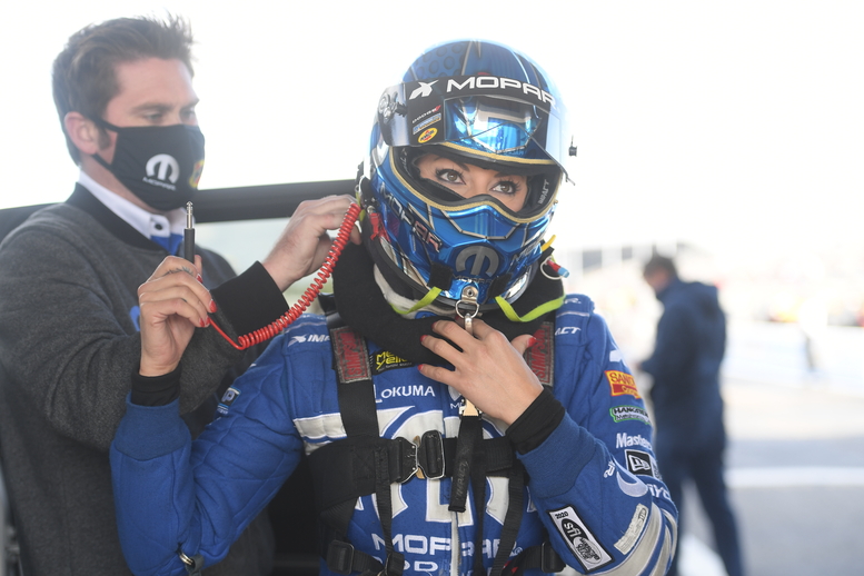 Leah Pruett and the The modern drag racing helmet