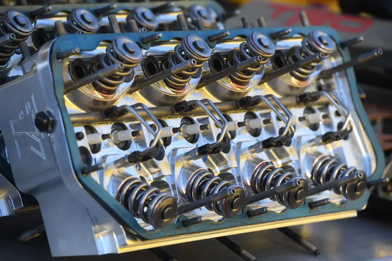 NHRA Expertise: The valvetrain secrets of a nitro-burning Hemi