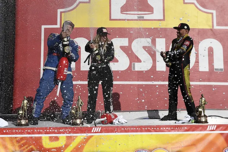 Force, Todd & Anderson claw their way to wins at NHRA New England Nationals