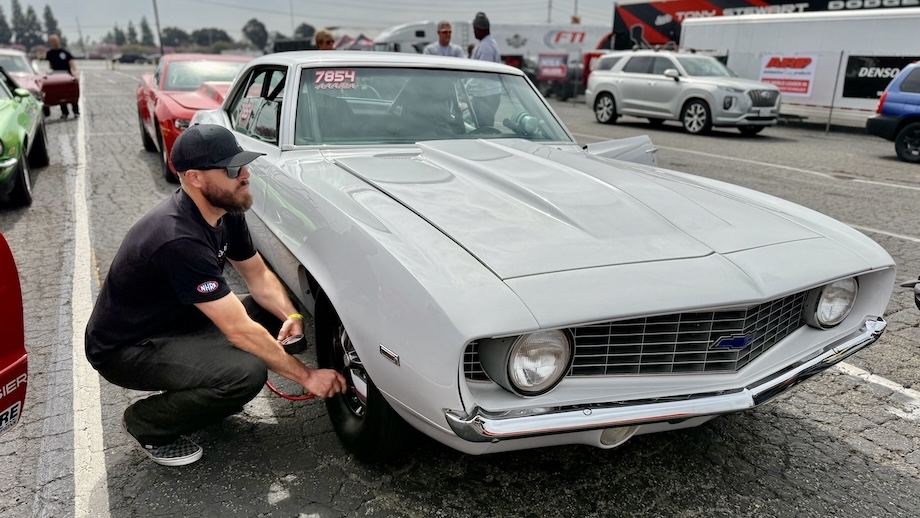 The 427 ZL-1 supermodel stocker next door