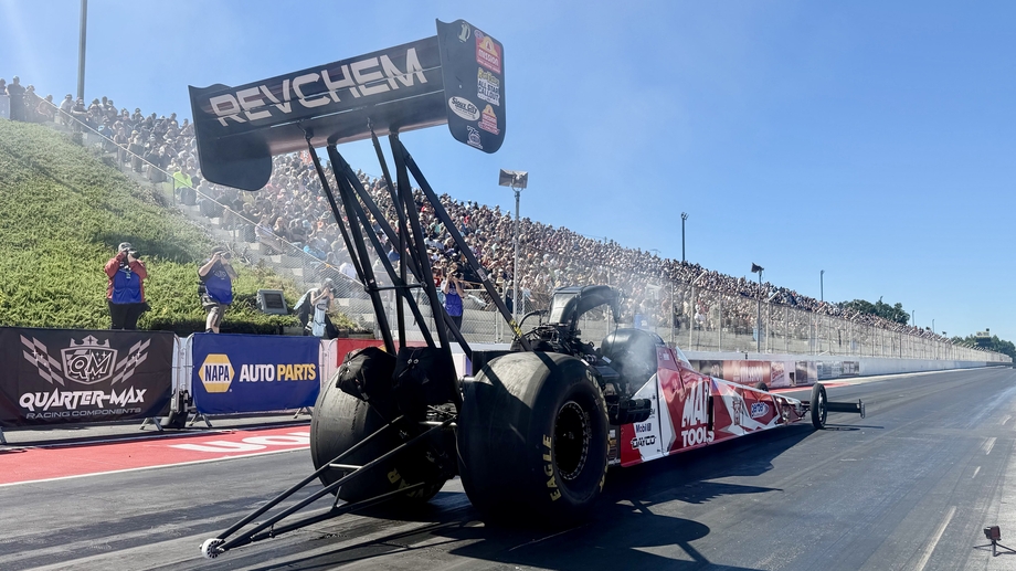 Sellout crowd at debut NHRA Nationals at The Rock