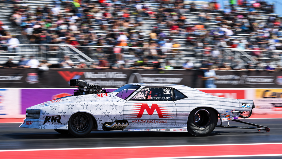 Jackson rolls to JBS Equipment NHRA Pro Mod Series win in St. Louis
