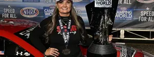  Erica Enders