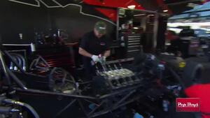 Funny Car Hemi engine cylinder honning