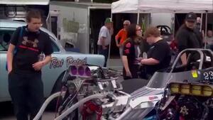 Nostalgic Race Cars Shine at National Event