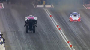 Cruz Pedregon&#039;s amazing Funny Car run
